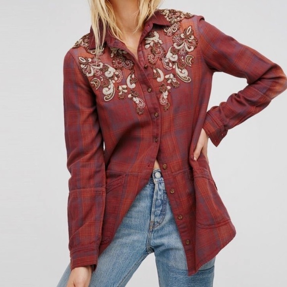 Free People Stevie's Embellished Plaid Shirt Tunic in red/burgundy size M - Picture 1 of 12
